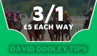 £5 each way at 3/1